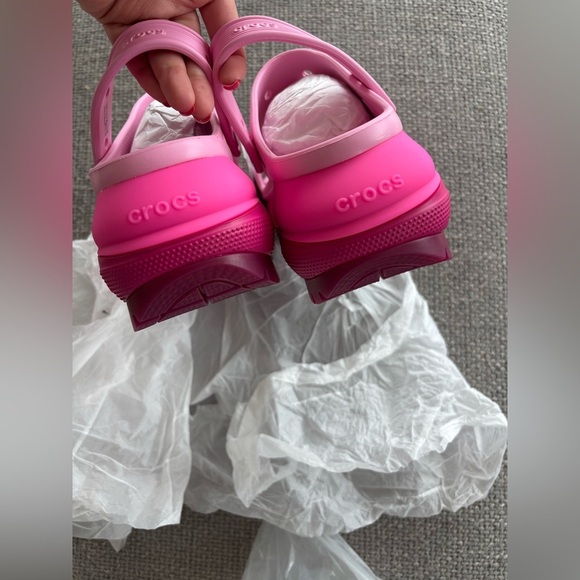 Crocs Mega Crush Matte Sandals – Pink Tweed – Size 8 Women - Picture 7 of 8